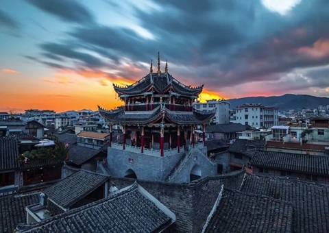 四川历史文化；；；；；ご   妄想“一核、四廊、五区、多点”名堂