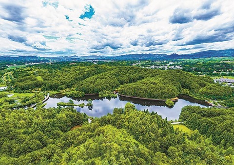 天下首单水土坚持项目水资源生意在福建长汀签约